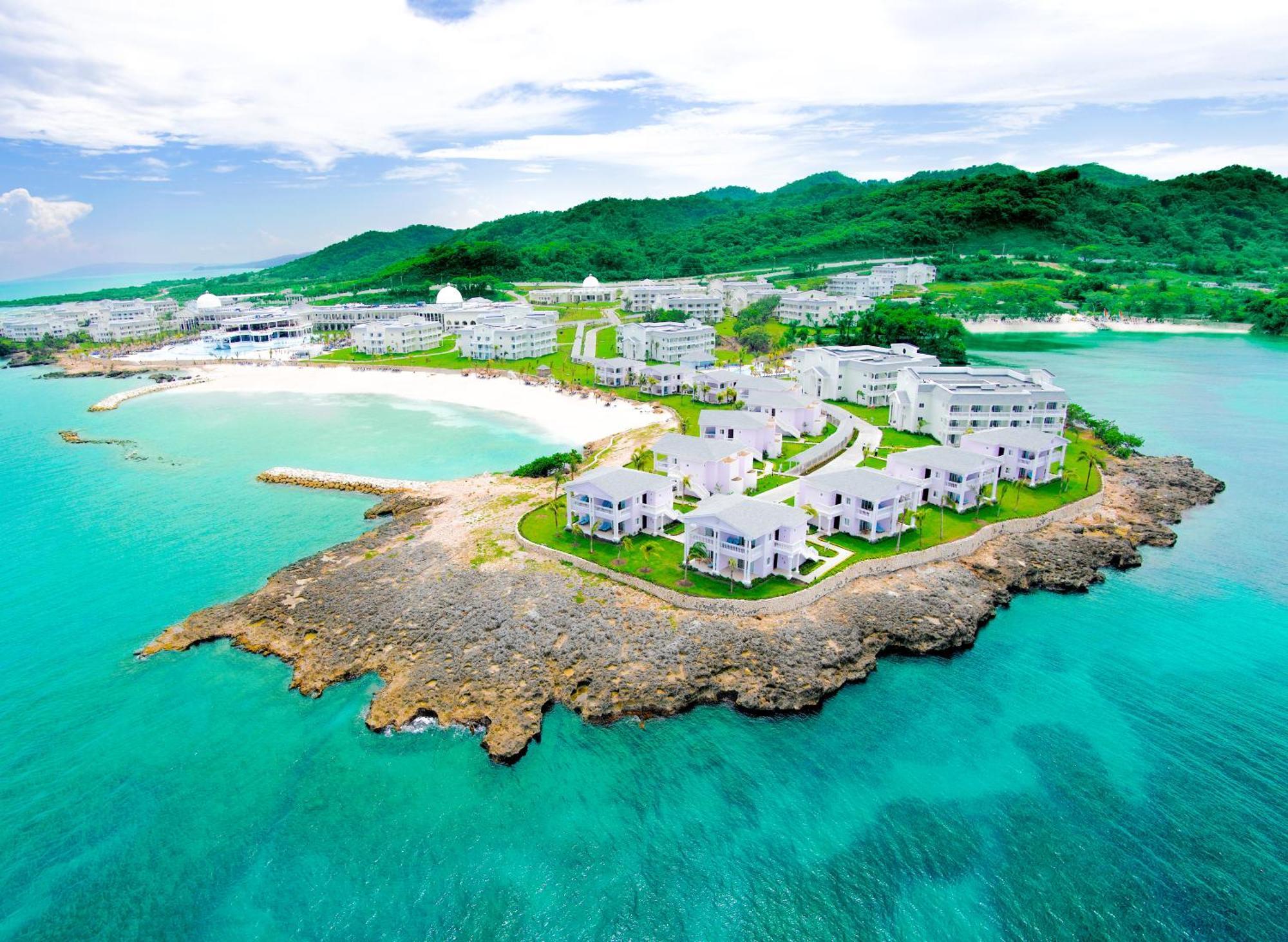 The Signature Level At Grand Palladium Lady Hamilton Resort & Spa Лусєа Екстер'єр фото